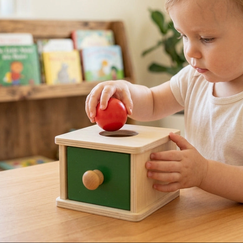 Montessori houten doos met lade & bal