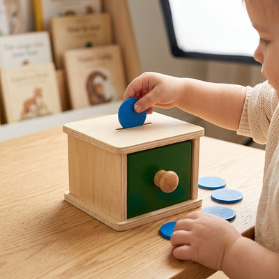 Montessori drewniane pudełko do wrzucania monet z szufladą